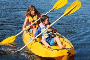 Best Kayak for Kids [2021 Reviews]